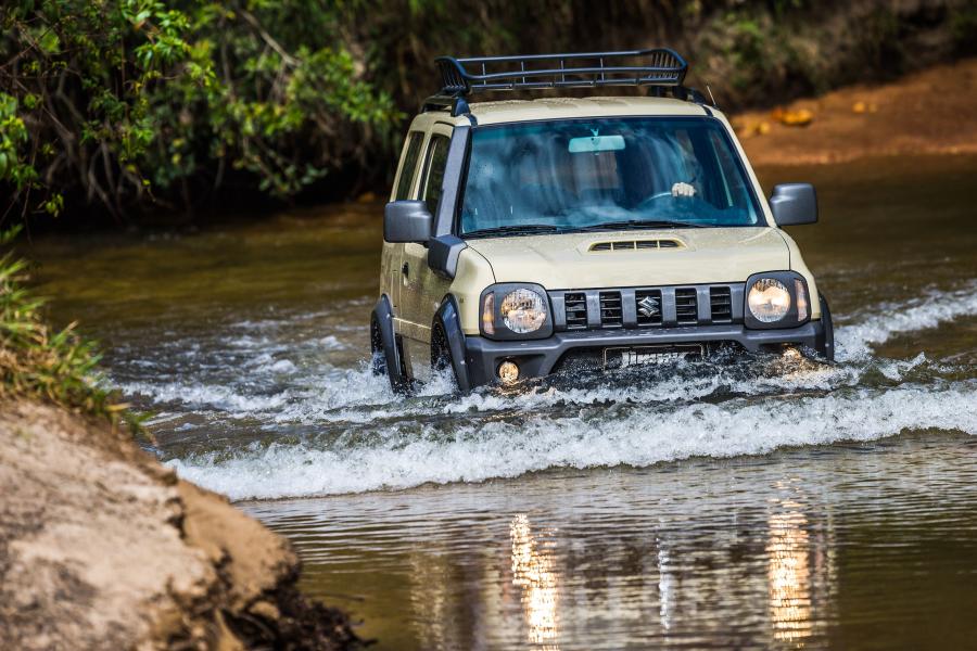  Suzuki Jimny 4SPORT Desert (JB) 2018 года  (BR) (фото 15 из 39)